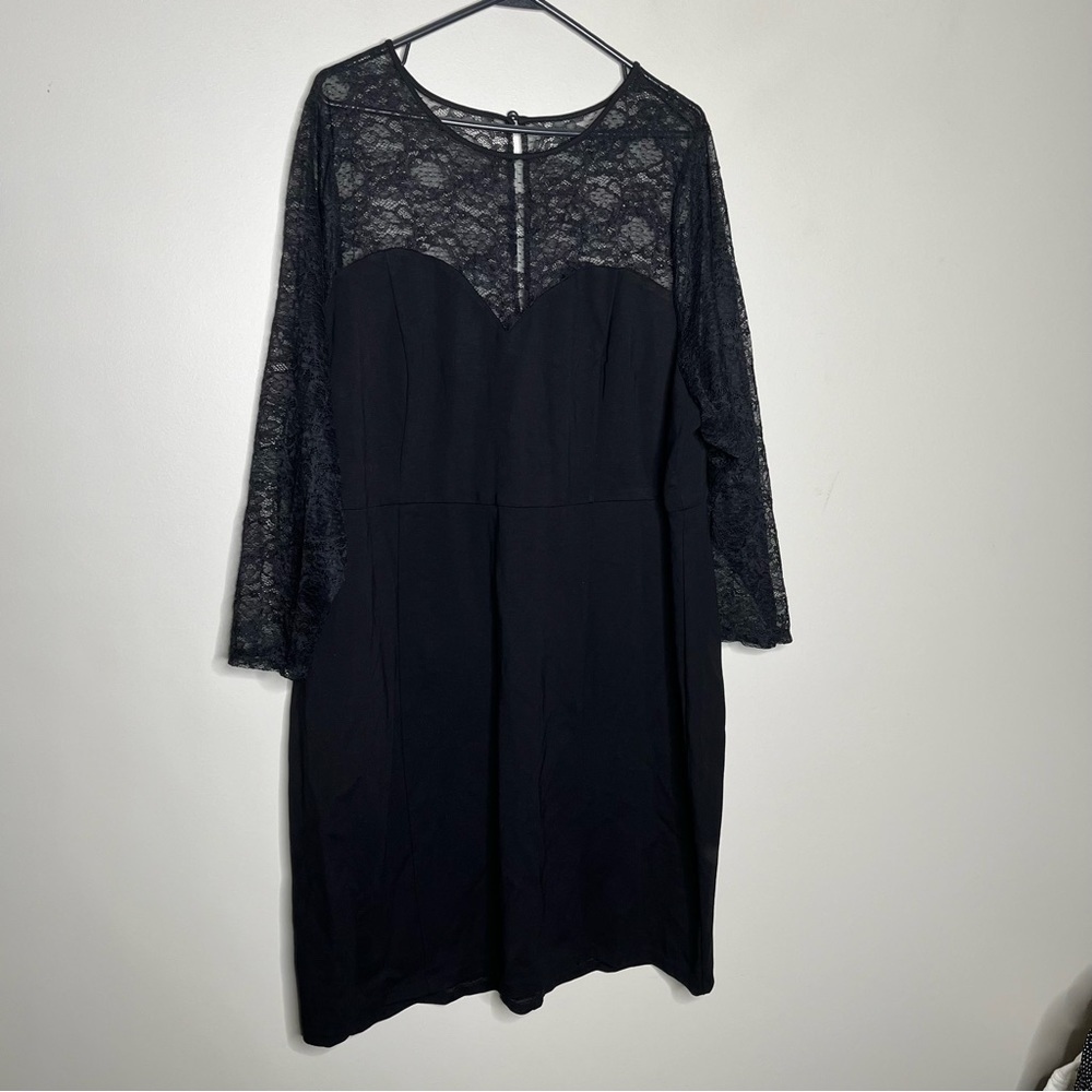NWT Torrid Black Sheath Dress Lace Sheer Top and Sleeves Zipper in Back SZ 4X